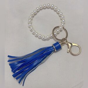 Wristlet Bracelet Keychain Pearl Beads White with Blue Tassel